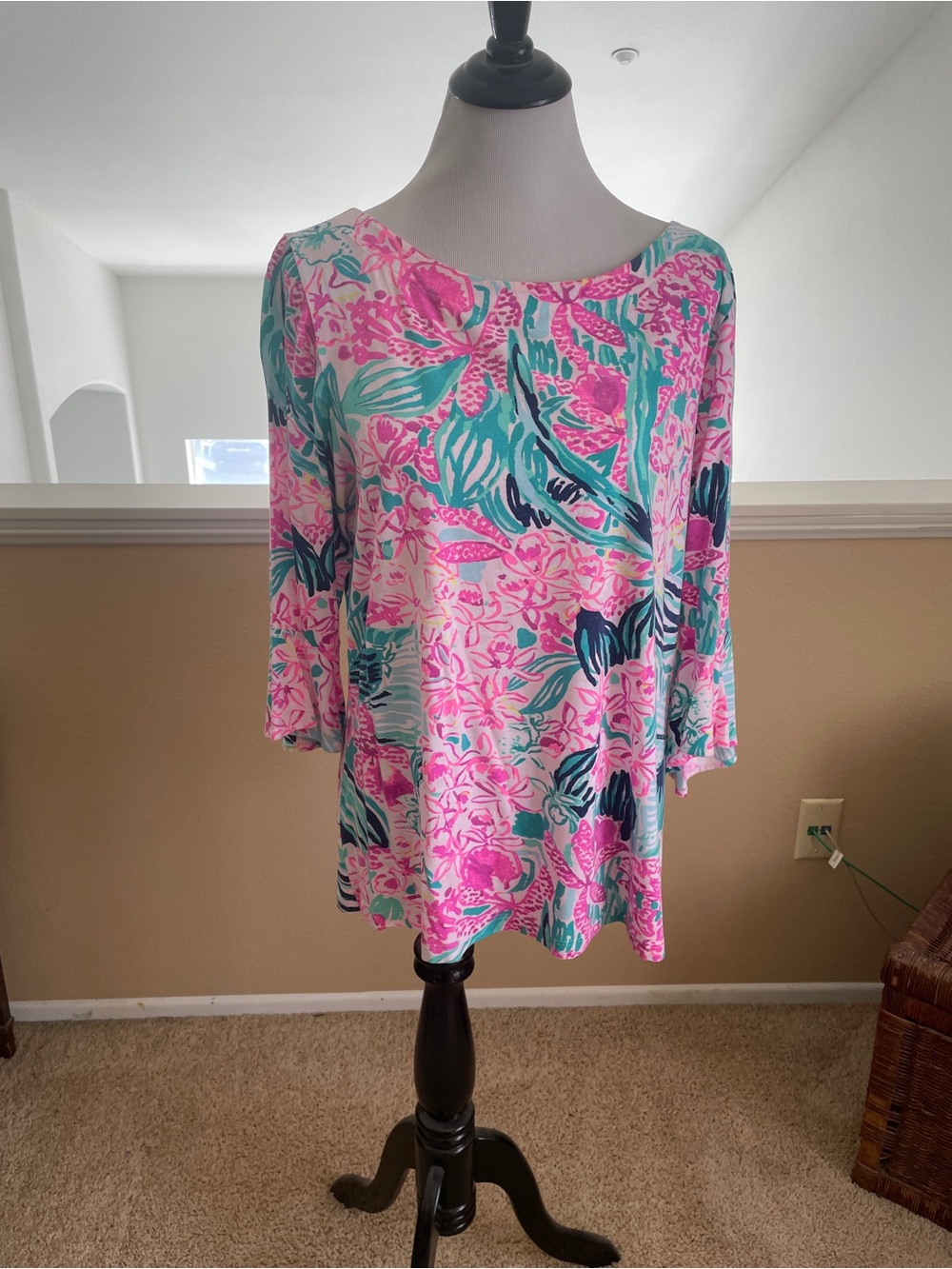 Lilly Pulitzer Scoop Neck Tunic Top in Pink & Navy